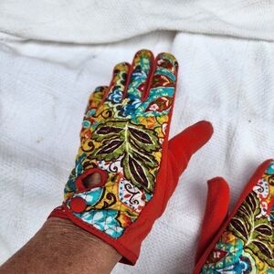 Vera Bradley patterned polar fleece ‎ gloves S/M
